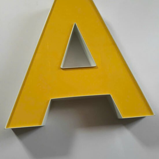 Chữ Nổi Decal Kính 3