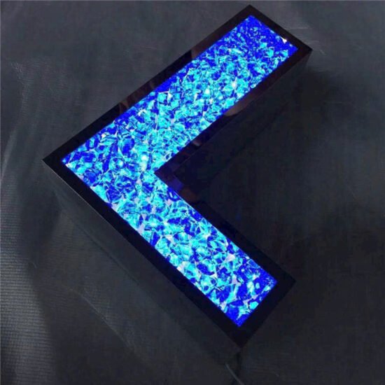 Chữ Nổi Decal Kính 18