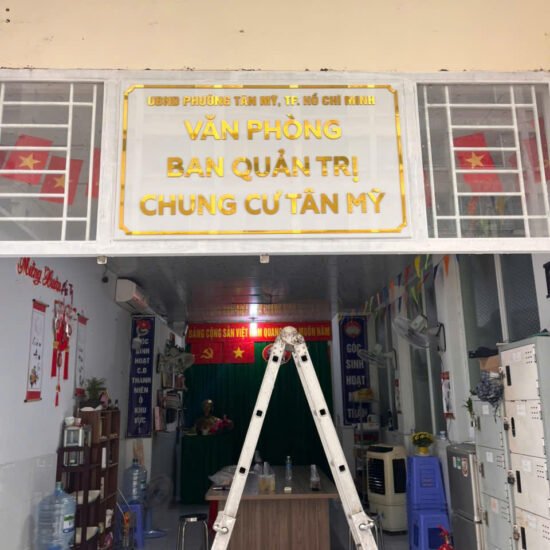 pano hop den bang hieu 16